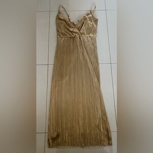 Chic Gold  dress